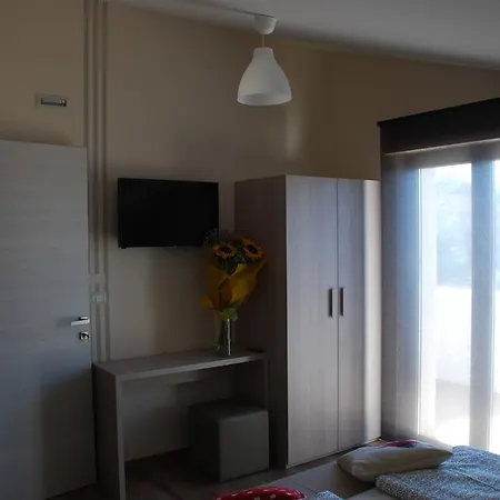 Raffaello A Mare B&B 4*