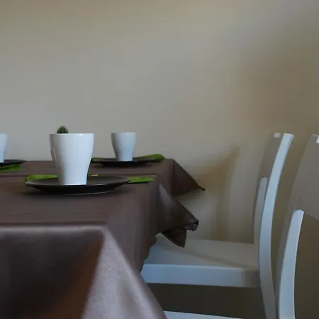 Raffaello A Mare Oda ve Kahvaltı Montesilvano Marina