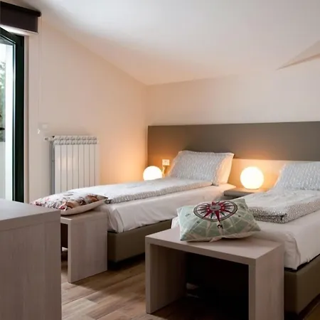 Bed and Breakfast Raffaello A Mare