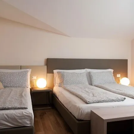 Bed & Breakfast Raffaello A Mare