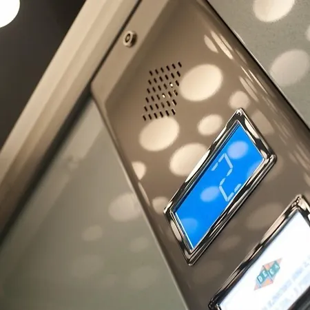 拉斐尔滨海住宿加早餐旅馆